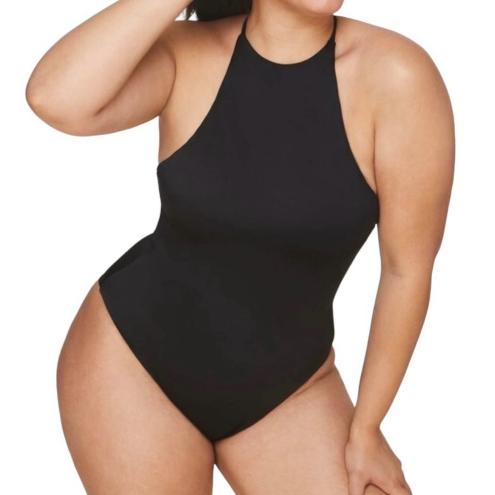 Andie Swim Women's The Asbury One Piece Swimsuit Size S Black High Neck Low Back